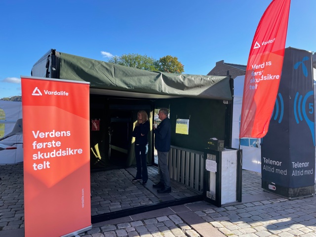 NM300 modul på utstilling med skuddsikker vegg